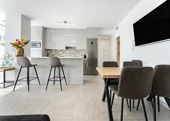 Miguel Marquez Casajari *