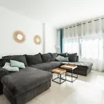 Apartment Miguel Marquez Casajari *
