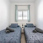 Apartment Miguel Marquez Casajari *