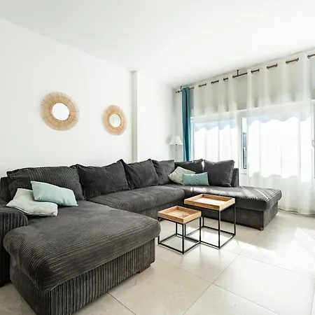 Apartment Miguel Marquez Casajari *
