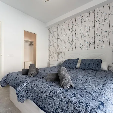 Miguel Marquez Casajari *